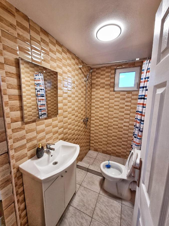 Cabana Varad Coronini Moldova Veche Extérieur photo