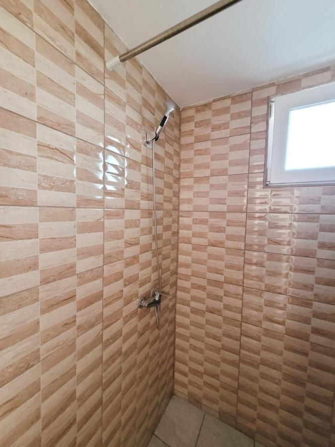 Cabana Varad Coronini Moldova Veche Extérieur photo