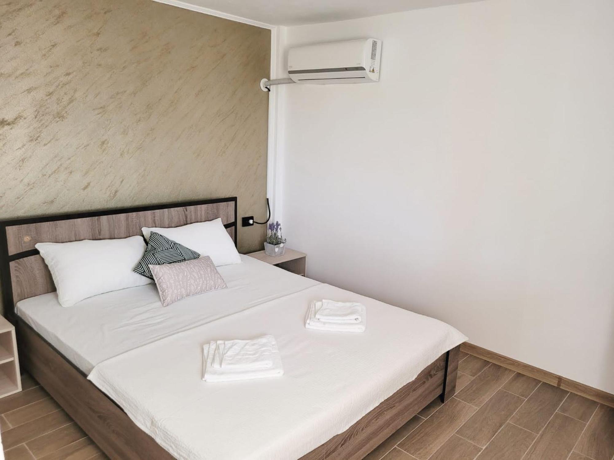 Cabana Varad Coronini Moldova Veche Extérieur photo