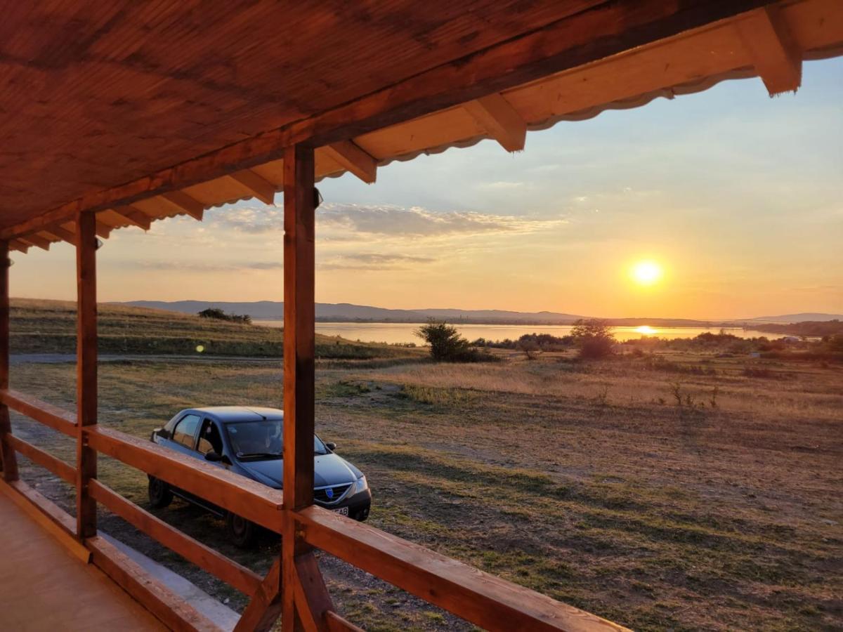 Cabana Varad Coronini Moldova Veche Extérieur photo